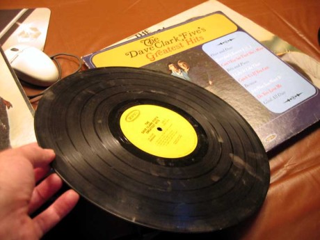 how to clean your records